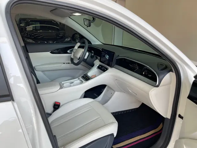 Geely Starry Wish — Фото автомобиля 27