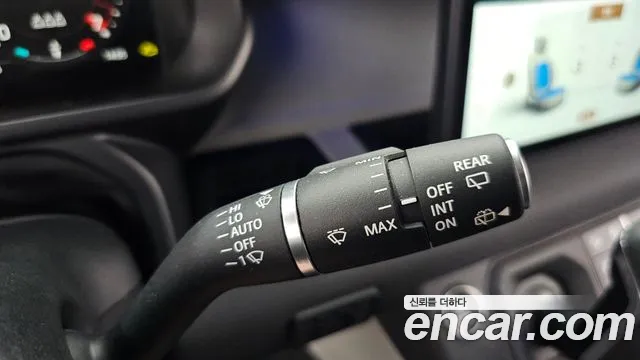 Land Rover Defender Defender (L663) 110 P300 X-Dynamic SE — Фото автомобиля 20