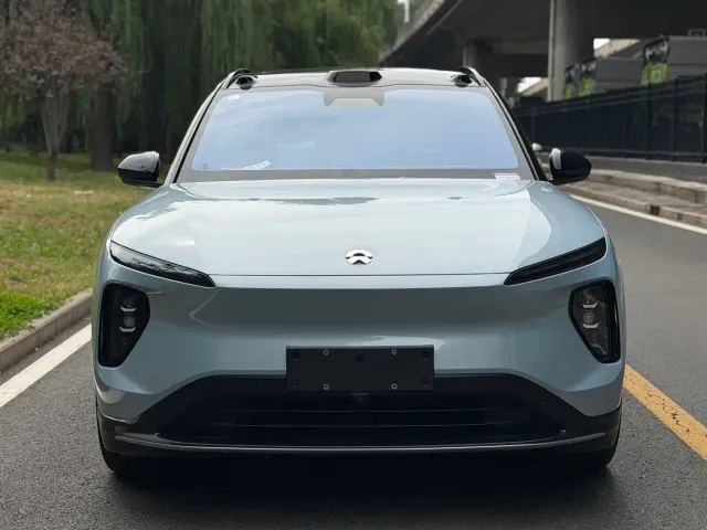 Nio ES6 — Фото автомобиля 2