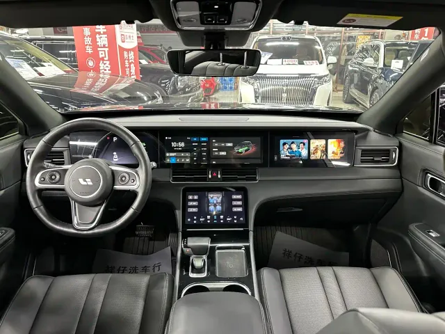 Li Auto ONE — Фото автомобиля 22