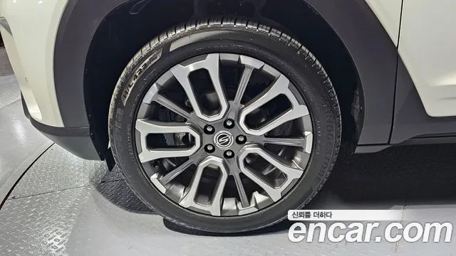 KG_Mobility_Ssangyong Torres Torres Бензин 1.5 2WD — Фото автомобиля 5