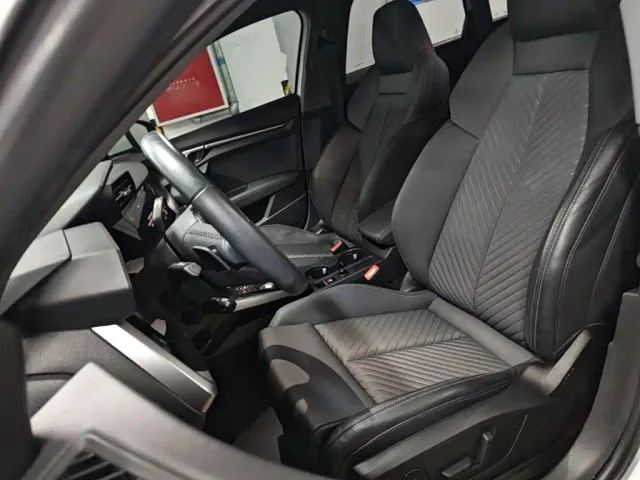 Audi Audi A3 2022 Sportback 35 TFSI Style Elegance — Фото автомобиля 14