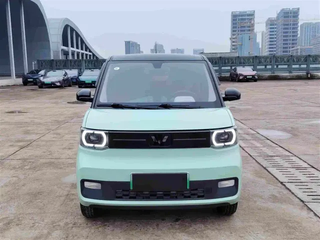 Wuling Hongguang Mini EV — Фото автомобиля 2