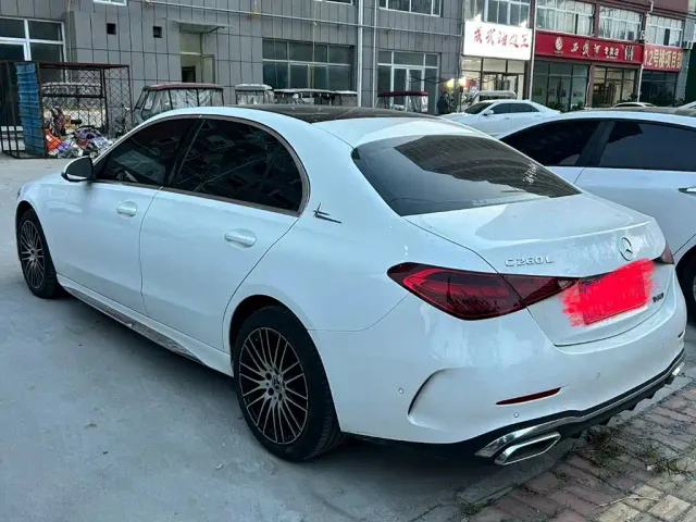 Mercedes-Benz C-Class — Фото автомобиля 3
