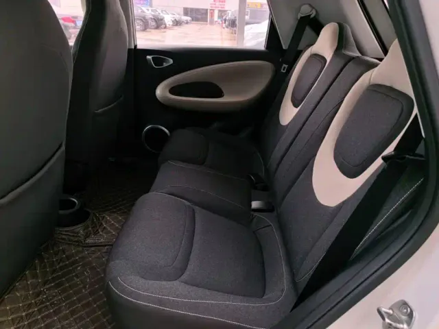 Wuling Bingo — Фото автомобиля 16