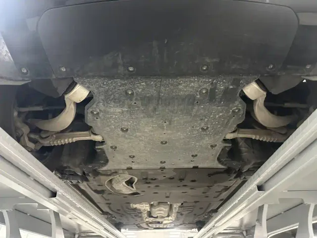 Land Rover Range Rover — Фото автомобиля 30
