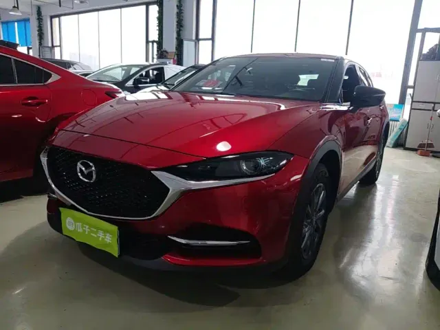 Фотография автомобиля — Mazda CX-4