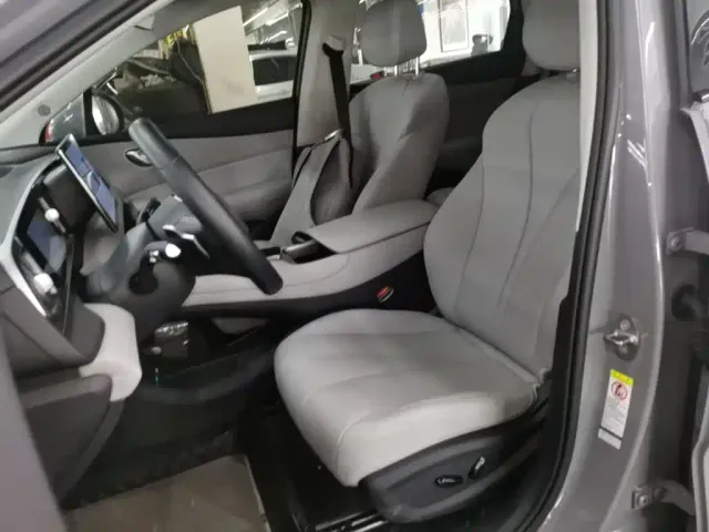 BYD Sealion 05 EV — Фото автомобиля 14