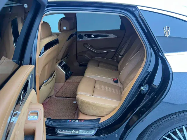 Hongqi H9 — Фото автомобиля 9