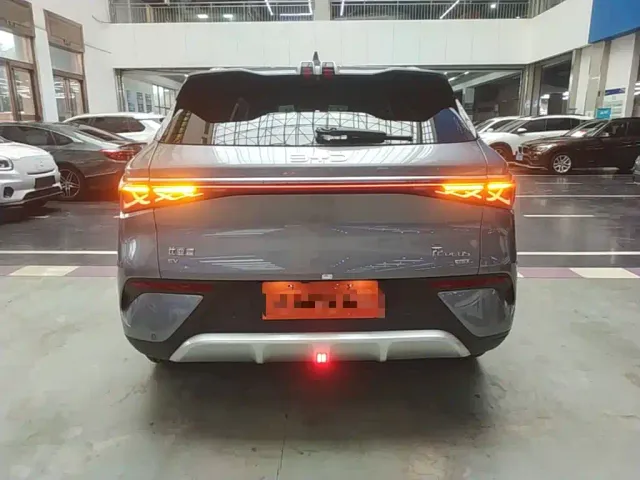 BYD Yuan PLUS — Фото автомобиля 5
