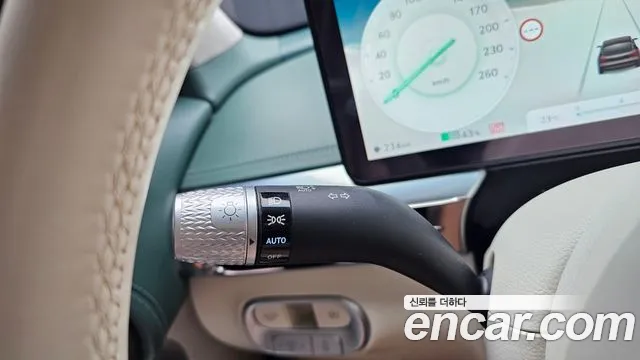 Genesis GV60 — Фото автомобиля 26