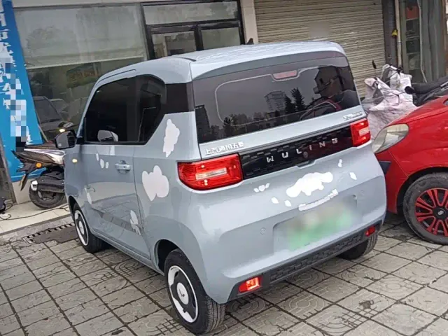 Wuling Hongguang Mini EV — Фото автомобиля 4