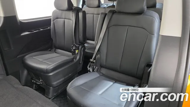 Hyundai Staria Staria — Фото автомобиля 11