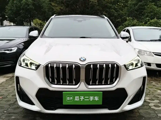 BMW X1 — Фото автомобиля 2