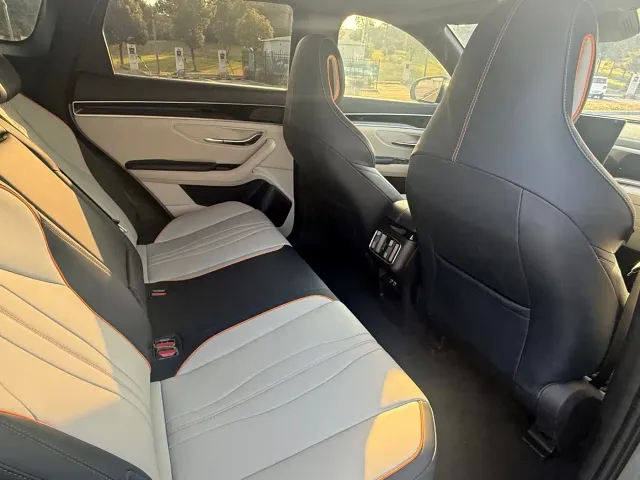 BYD Song PLUS — Фото автомобиля 11