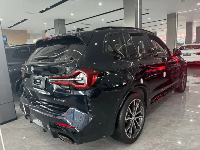 BMW X3 — Фото автомобиля 9