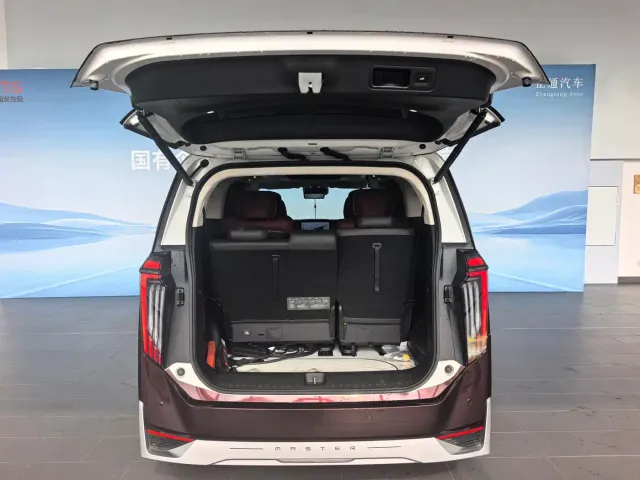 GAC Trumpchi E9 — Фото автомобиля 7