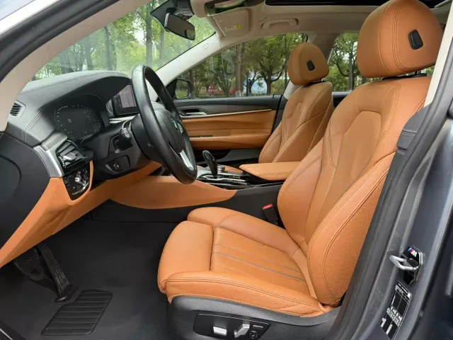 BMW 6 Series Gran Turismo — Фото автомобиля 8