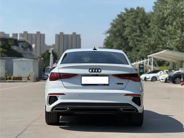 Audi A3 — Фото автомобиля 5
