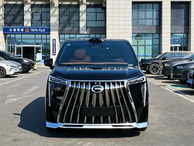 GAC Trumpchi Xiangwang M8 — Фото автомобиля 2