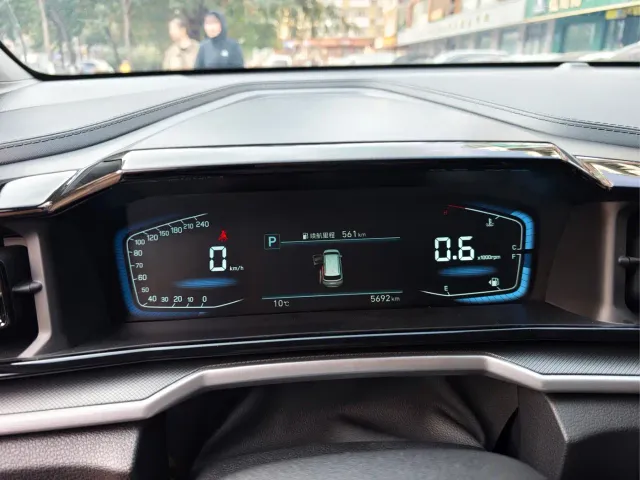Hyundai Custo — Фото автомобиля 10