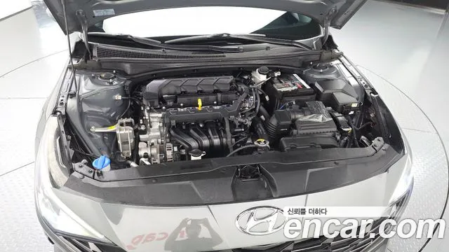 Hyundai Avante — Фото автомобиля 9