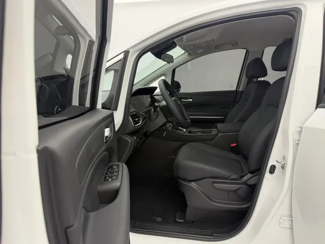GAC Trumpchi M6 — Фото автомобиля 19