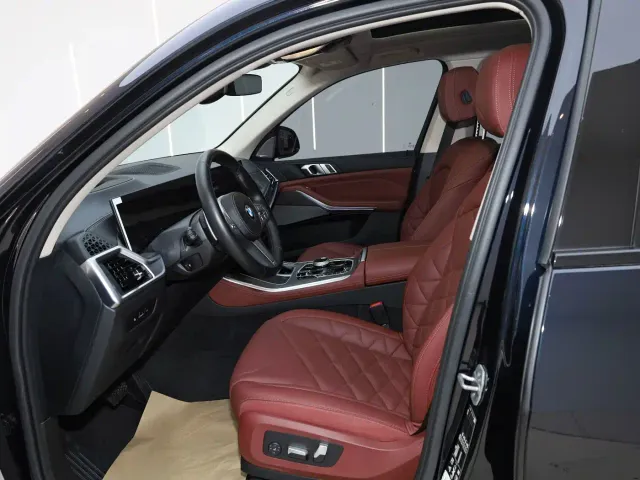 BMW X5 — Фото автомобиля 12