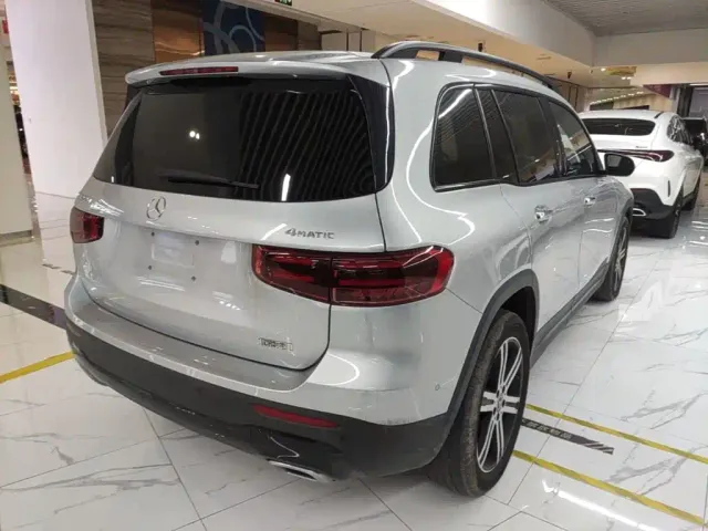 Mercedes-Benz GLB-Class — Фото автомобиля 6