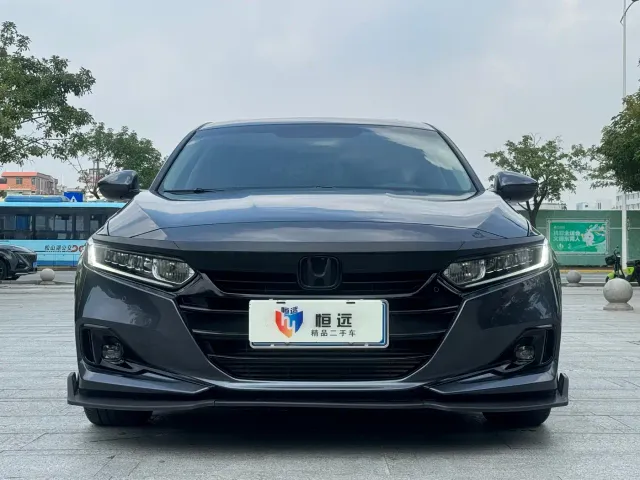 Honda Accord — Фото автомобиля 2
