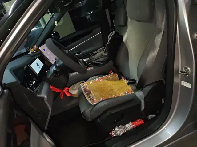 Geely Boyue — Фото автомобиля 7