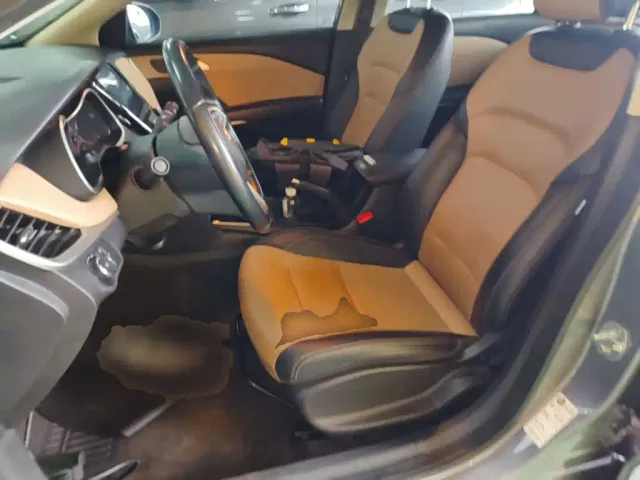 Chevrolet Monza — Фото автомобиля 14