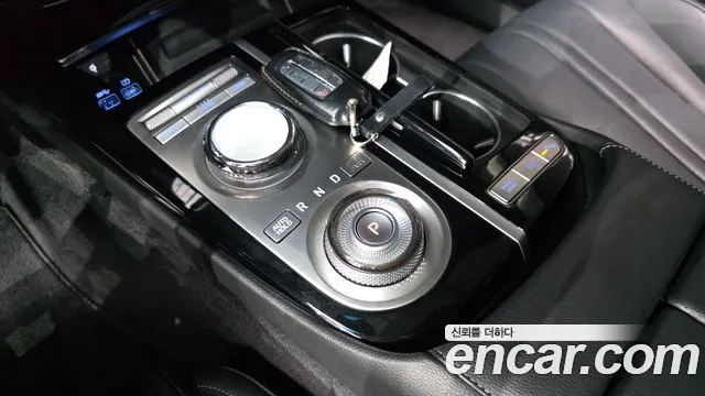 Genesis G80 RG3 — Фото автомобиля 12