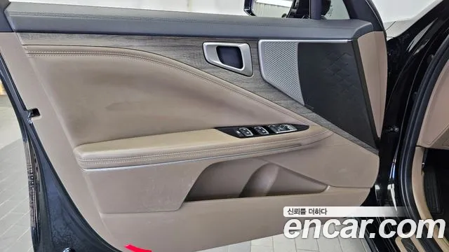 Kia K8 K8 Hybrid — Фото автомобиля 24