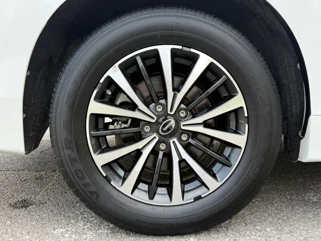 GAC Trumpchi M8 — Фото автомобиля 13