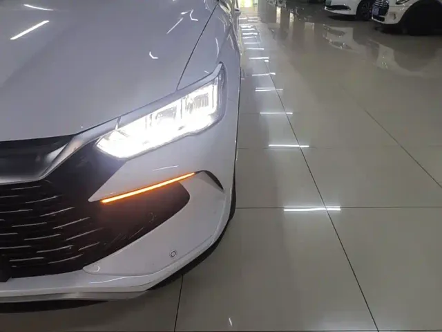 BYD Song Pro — Фото автомобиля 2