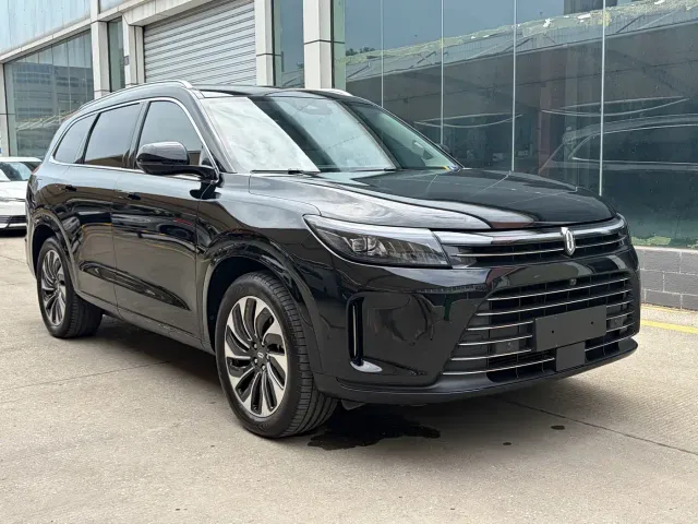 Aito M7 — Фото автомобиля 3