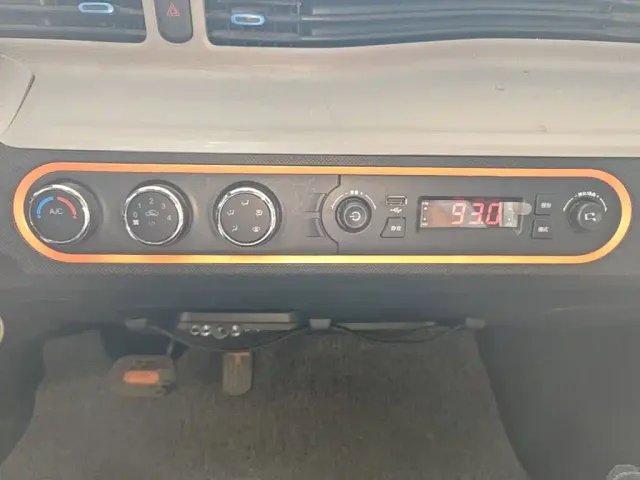 Wuling Hongguang Mini EV — Фото автомобиля 12