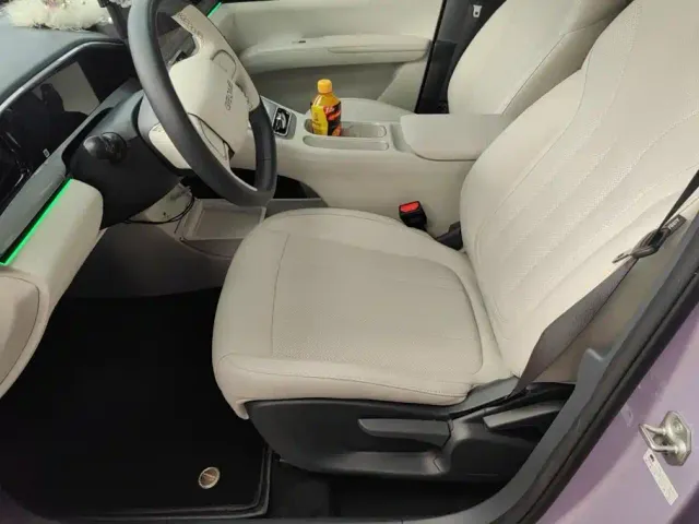 Geely Galaxy Starry Wish 2026 Edition 410km Freedom Version — Фото автомобиля 9