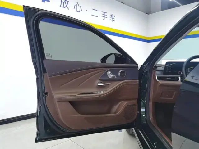 Chery Arrizo 8 — Фото автомобиля 7