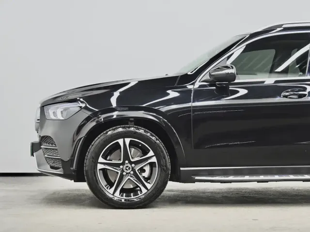 Mercedes-Benz GLE-Class — Фото автомобиля 21