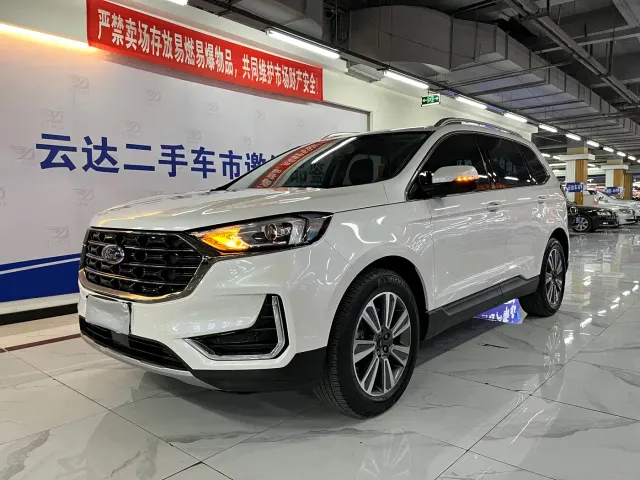 Ford Edge — Фото автомобиля 2