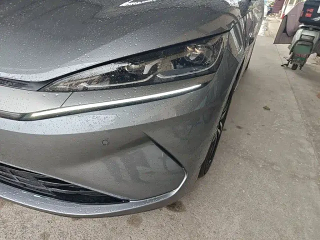 BYD Qin L — Фото автомобиля 23