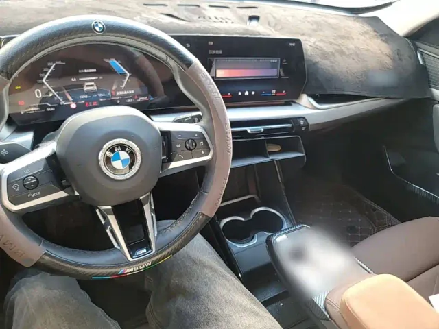 BMW X1 — Фото автомобиля 9