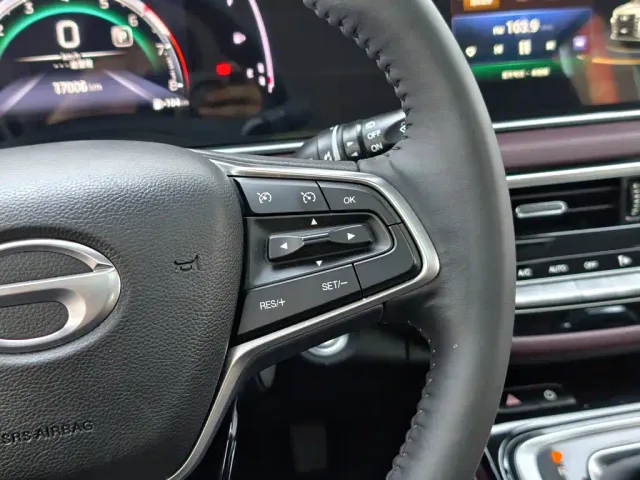 GAC Trumpchi M6 — Фото автомобиля 23