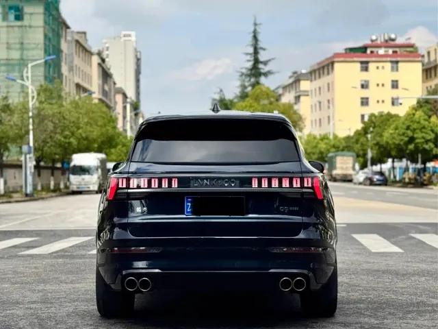 Lynk & Co 09 — Фото автомобиля 5