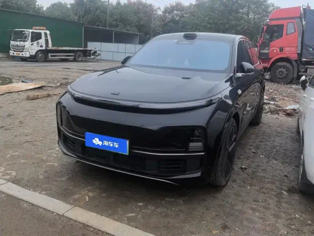 Фотография автомобиля — Li Auto L9