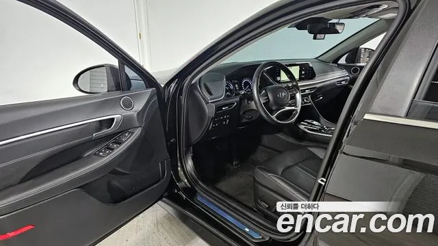 Hyundai Sonata — Фото автомобиля 11
