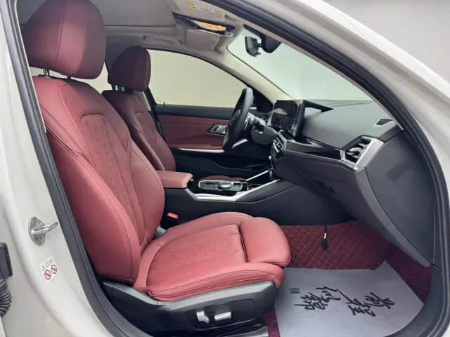 BMW 3 Series — Фото автомобиля 12