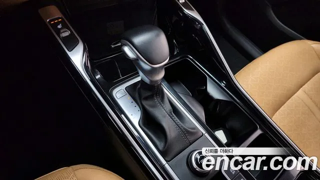 Kia Sorento Sorento 4-е поколение Бензин 2.5T 2WD — Фото автомобиля 9
